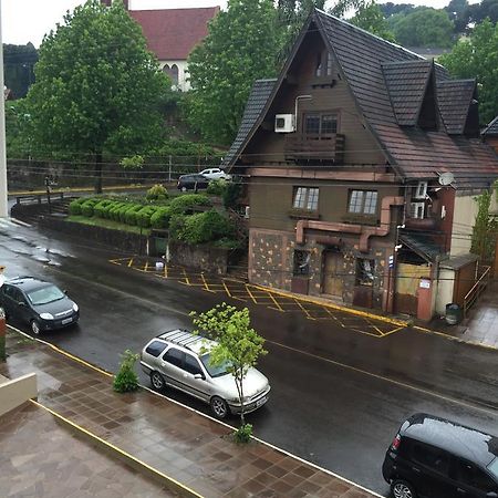 Res. Alcides Balzaretti Apartment Gramado Luaran gambar